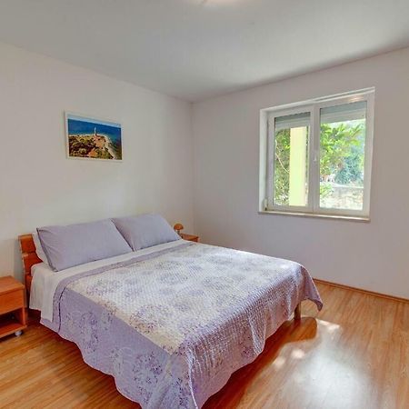 Brbinj Apartments Savar - Ilo מראה חיצוני תמונה