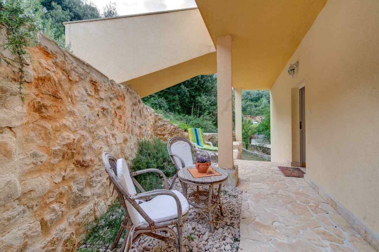 Brbinj Apartments Savar - Ilo מראה חיצוני תמונה