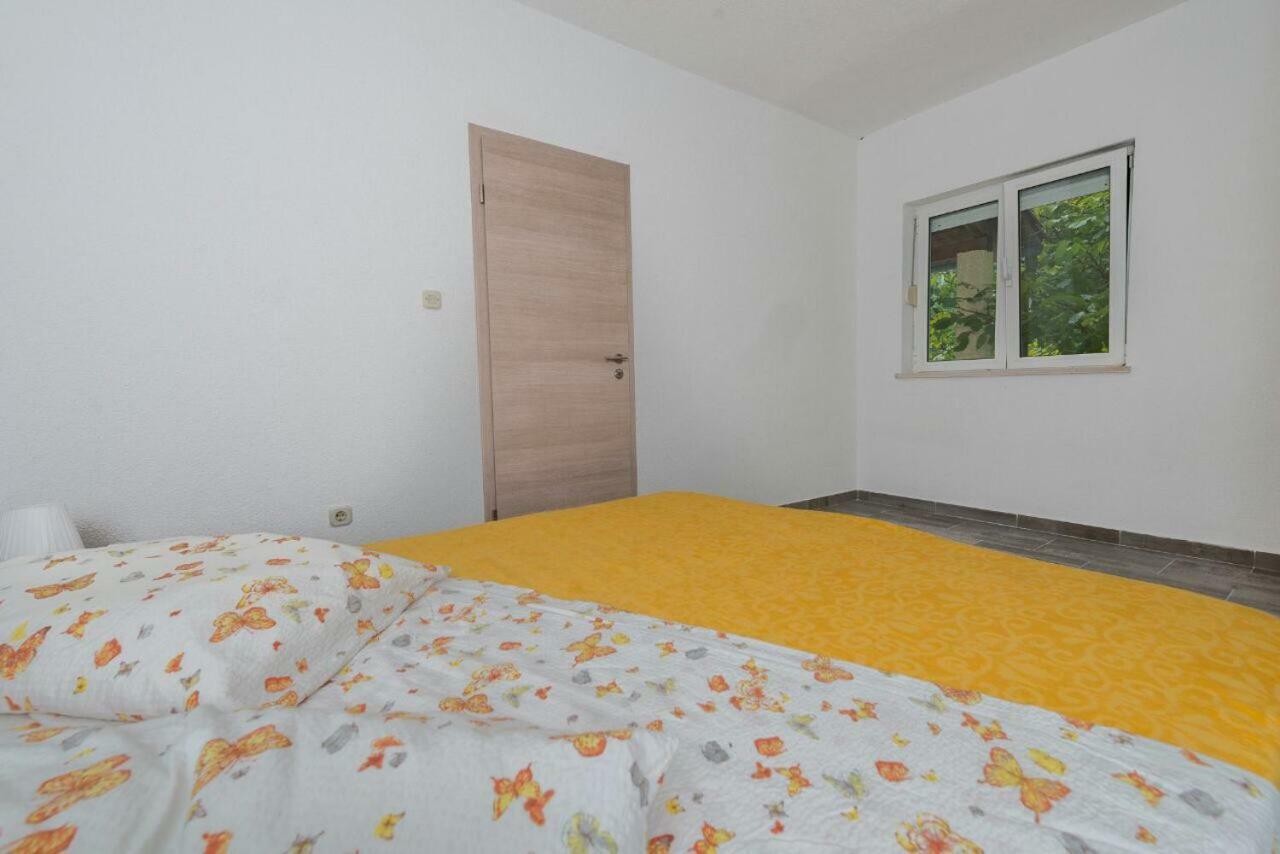 Brbinj Apartments Savar - Ilo מראה חיצוני תמונה