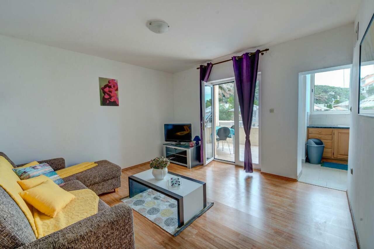 Brbinj Apartments Savar - Ilo מראה חיצוני תמונה